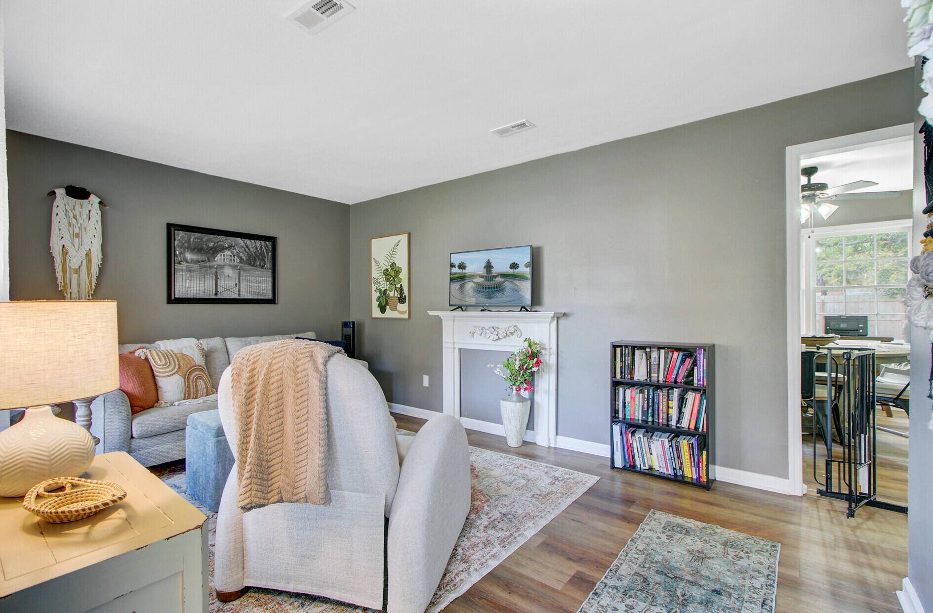 Summerville, SC 29485,113 Sprucewood Dr