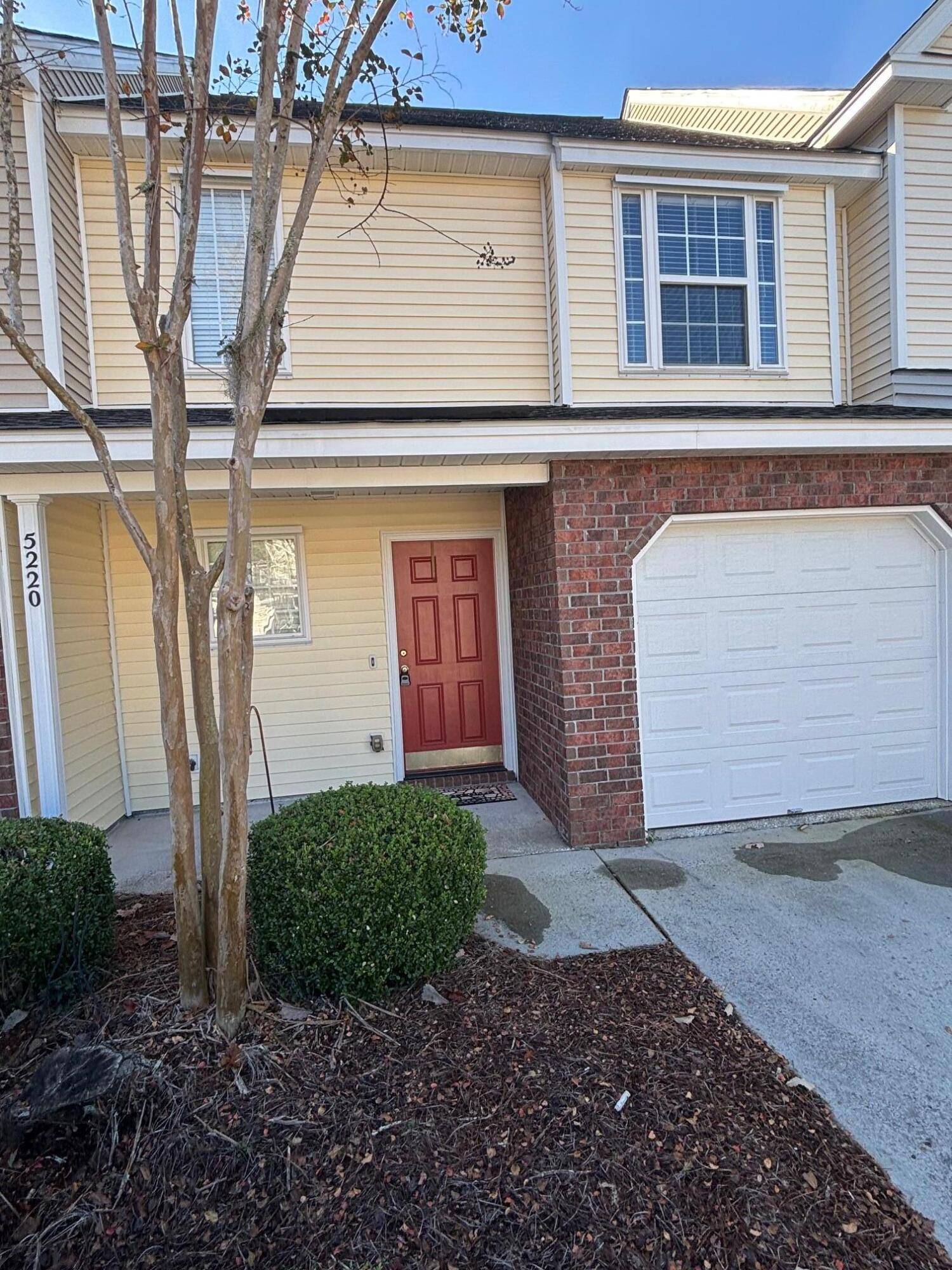 North Charleston, SC 29420,5220 Fernland Way