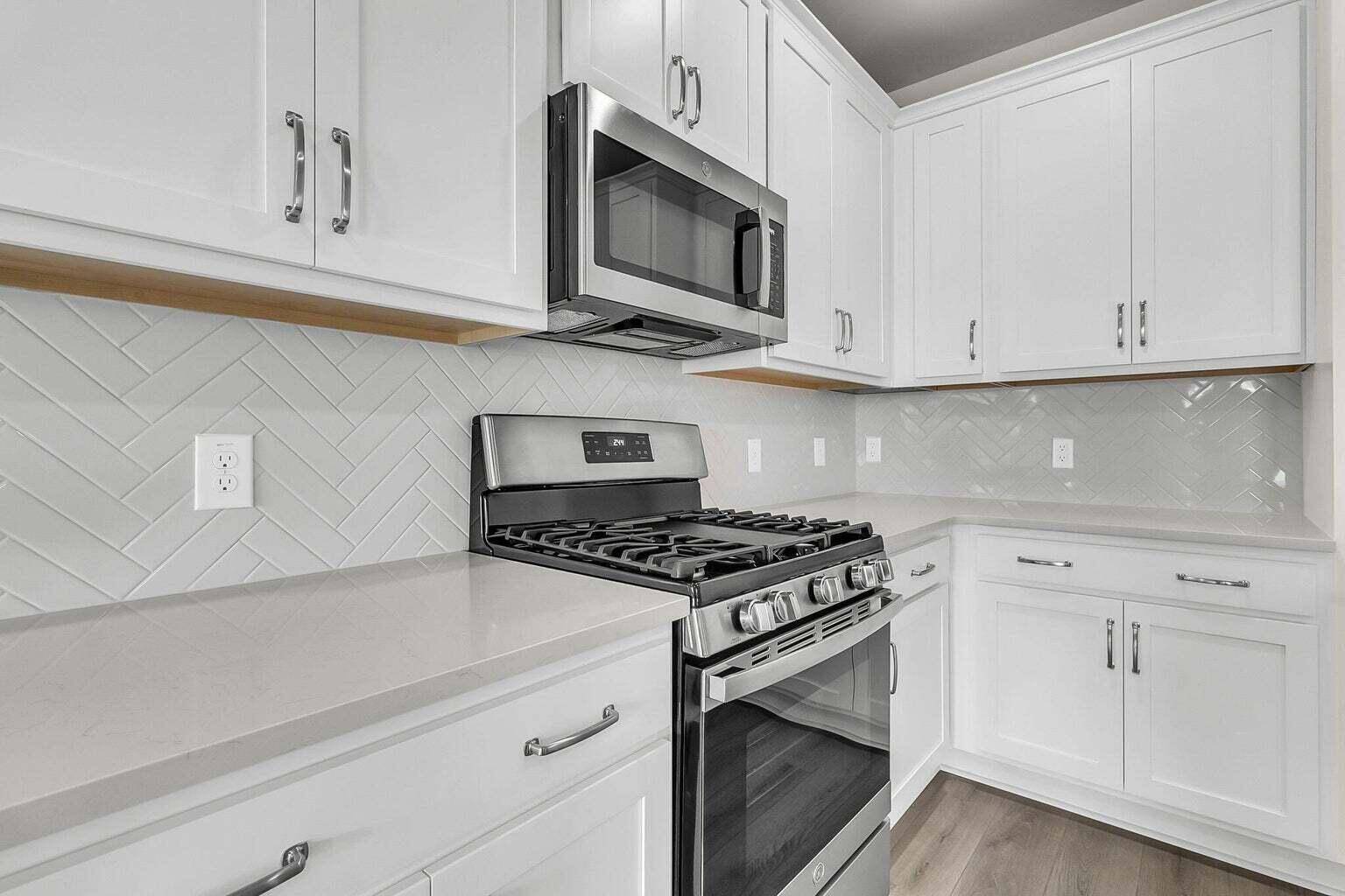 Summerville, SC 29486,926 Dusk Dr