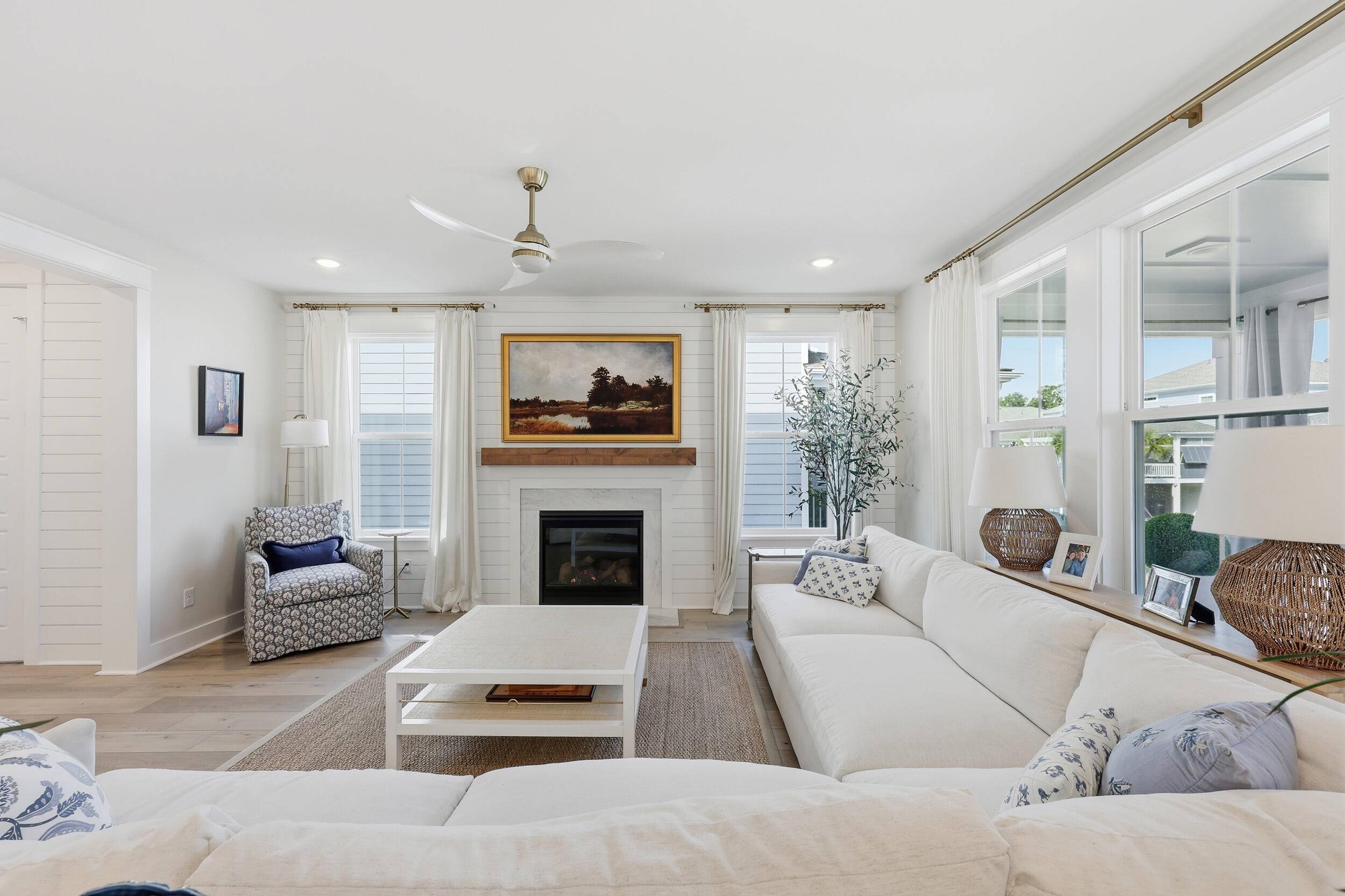 Mount Pleasant, SC 29466,1546 N Lakeshore Dr