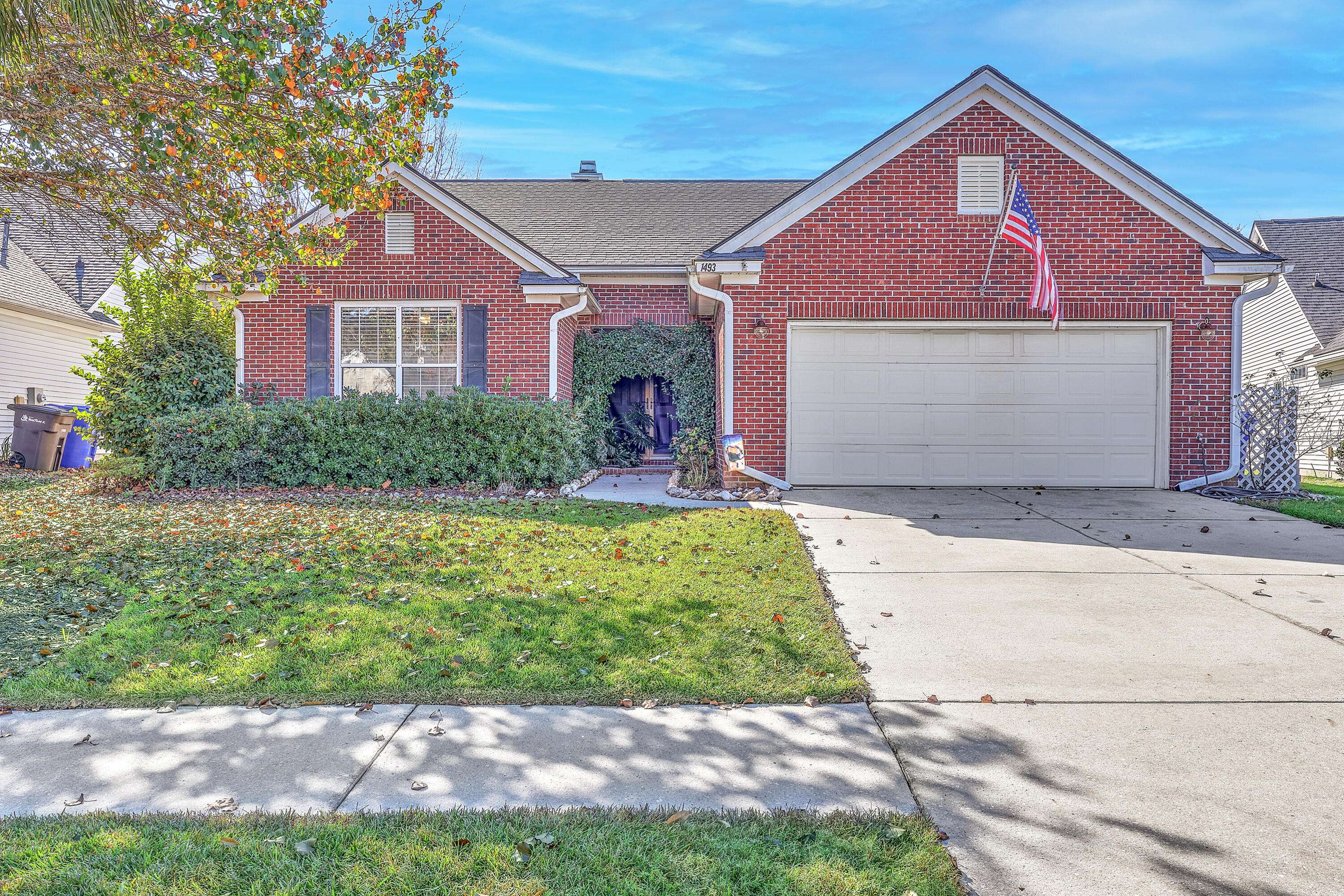 Mount Pleasant, SC 29466,1493 Clarendon Way