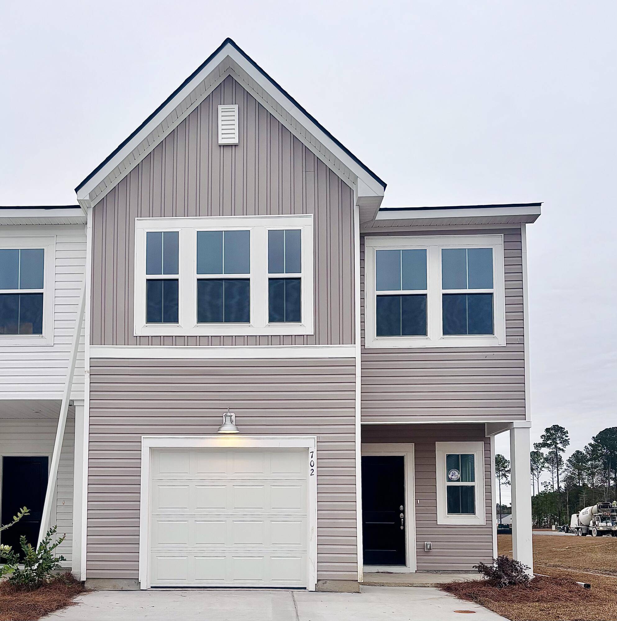 Summerville, SC 29486,702 Ridgley Dr