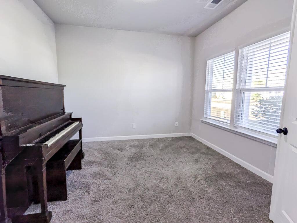 Summerville, SC 29486,433 Carrara Dr