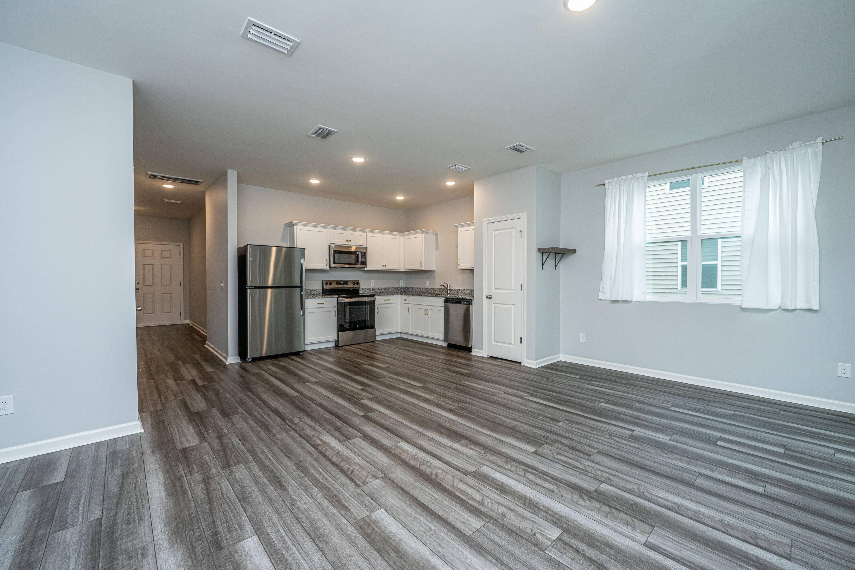 Summerville, SC 29486,1201 Scarlett Maple St