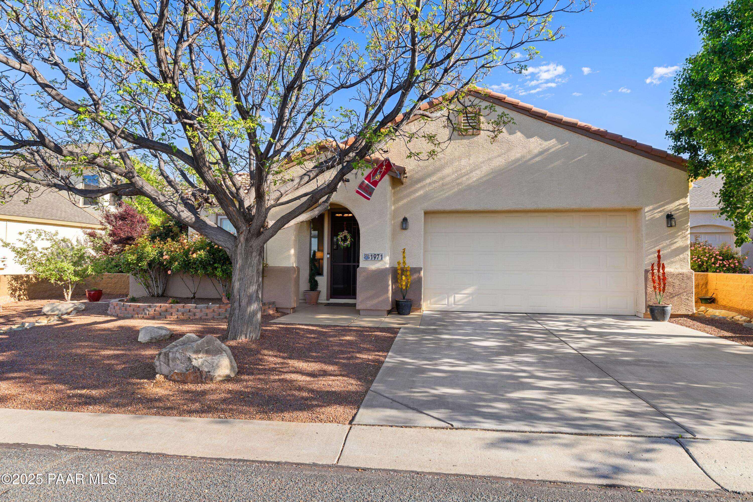 Prescott Valley, AZ 86314,1971 N Fence Line DR