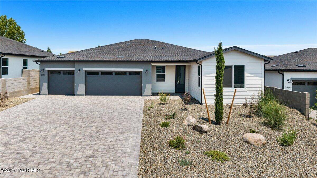 Prescott Valley, AZ 86315,7552 E Louie LN