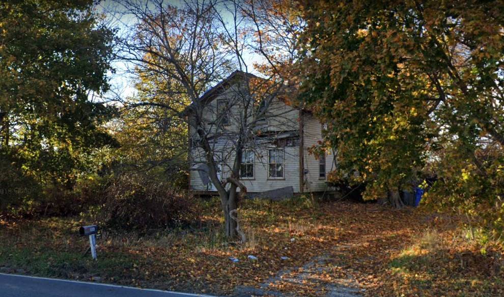 Middletown, RI 02842,1096 East Main RD