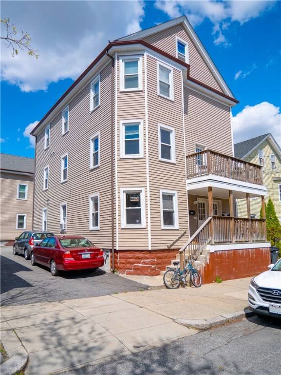 Providence, RI 02906,328 Williams ST