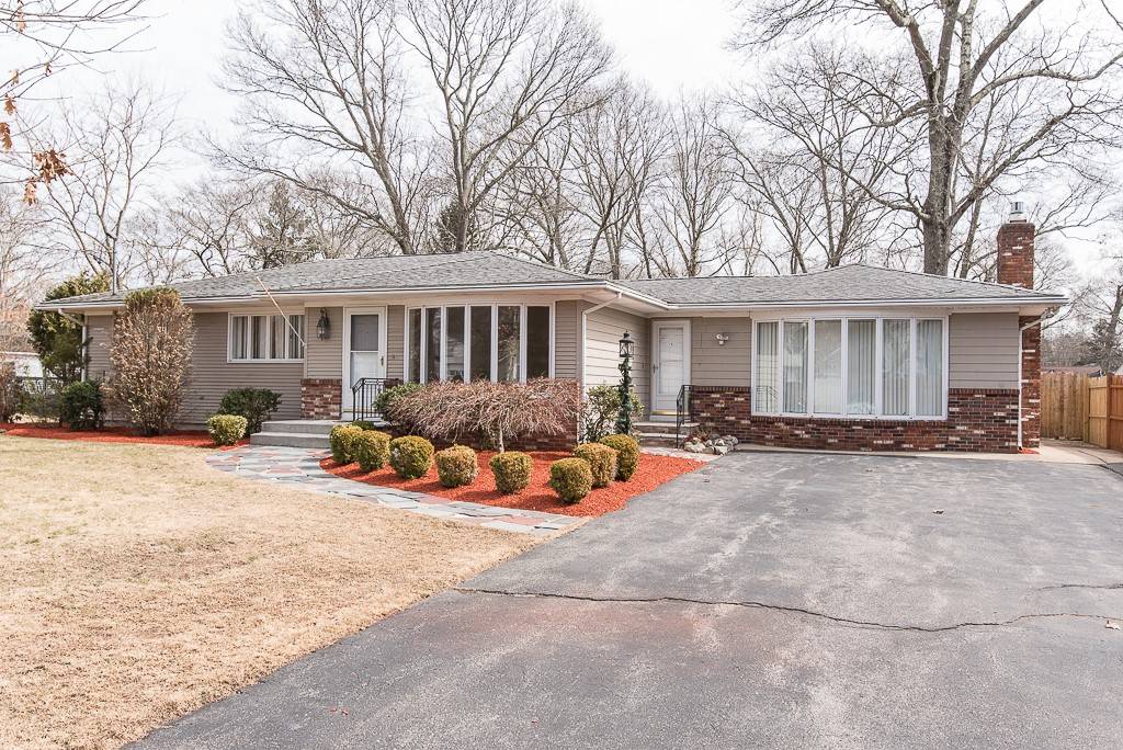 Warwick, RI 02889,122 Spring Grove AVE