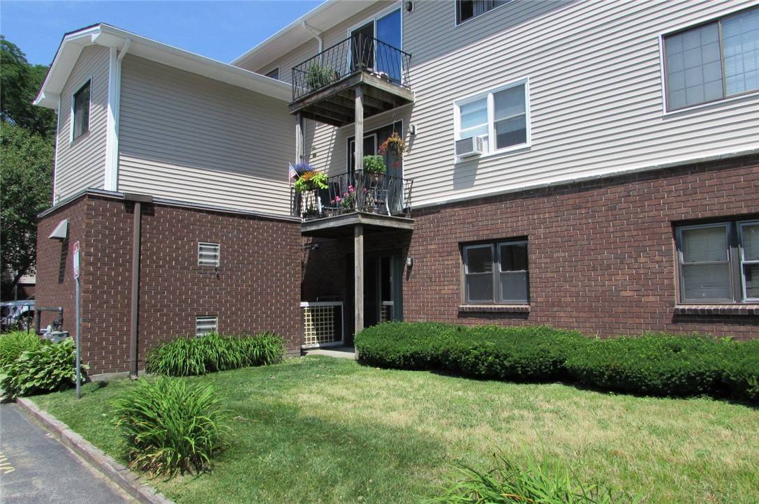 North Providence, RI 02904,79 Ivan ST #58