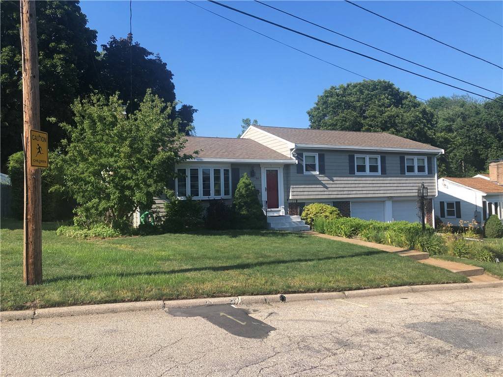 East Providence, RI 02914,144 Howland AVE