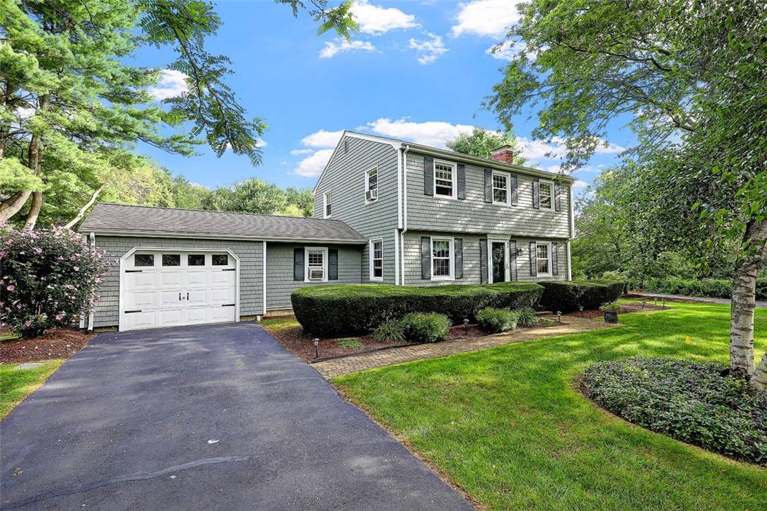 Seekonk, MA 02771,84 Wedgewood DR