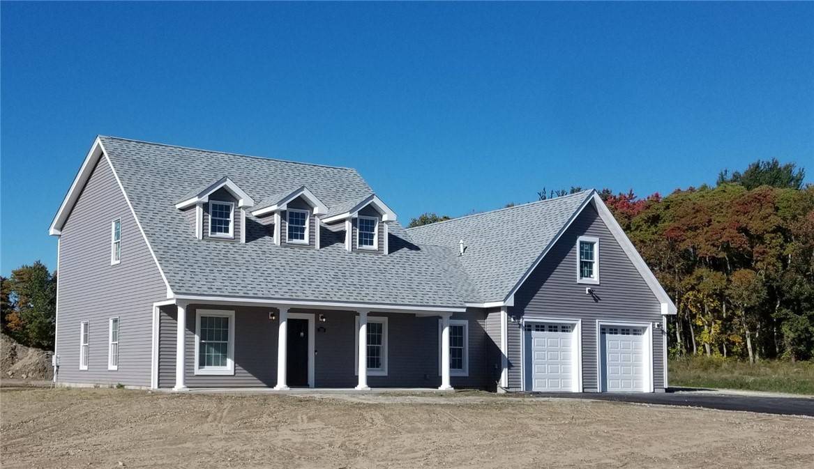 North Smithfield, RI 02896,303 Iron Mine Hill RD