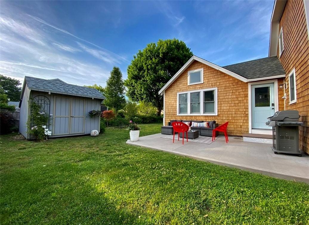 South Kingstown, RI 02879,21 West Street ST