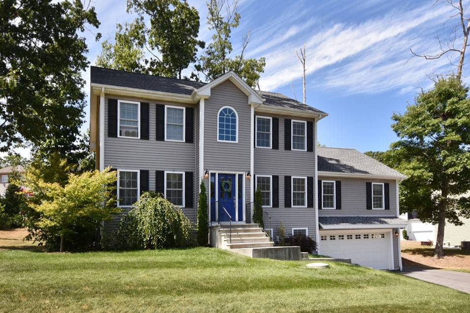 Woonsocket, RI 02895,351 Gauthier DR