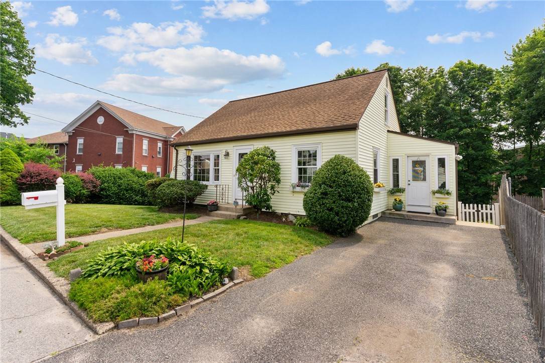 Cumberland, RI 02864,7 Belmont TER