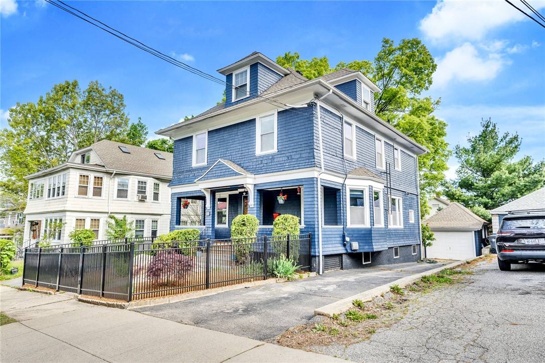 Providence, RI 02906,62 Rochambeau AVE