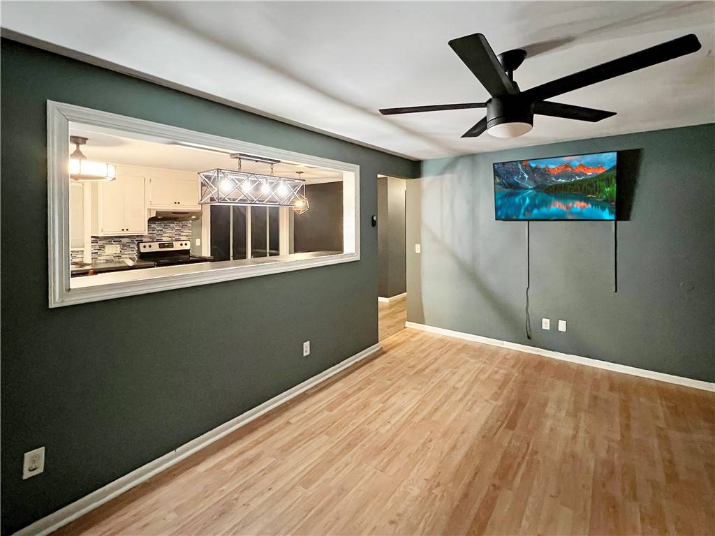 West Warwick, RI 02893,16 Ontario ST