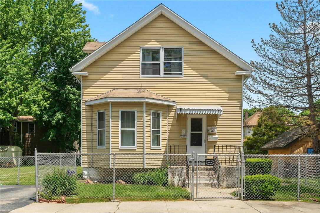 Smithfield, RI 02917,3 Meadow CT