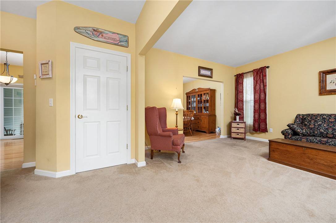 North Smithfield, RI 02896,170 Providence PIKE #20