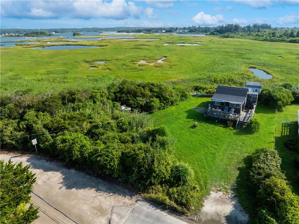 Charlestown, RI 02813,853 W Beach RD