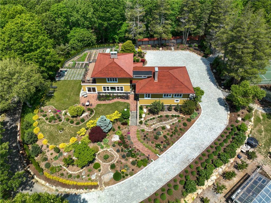 Westerly, RI 02891,325 Post RD