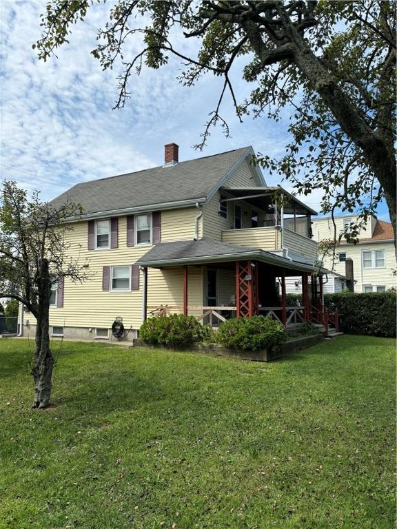 East Providence, RI 02914,35 Winsor ST