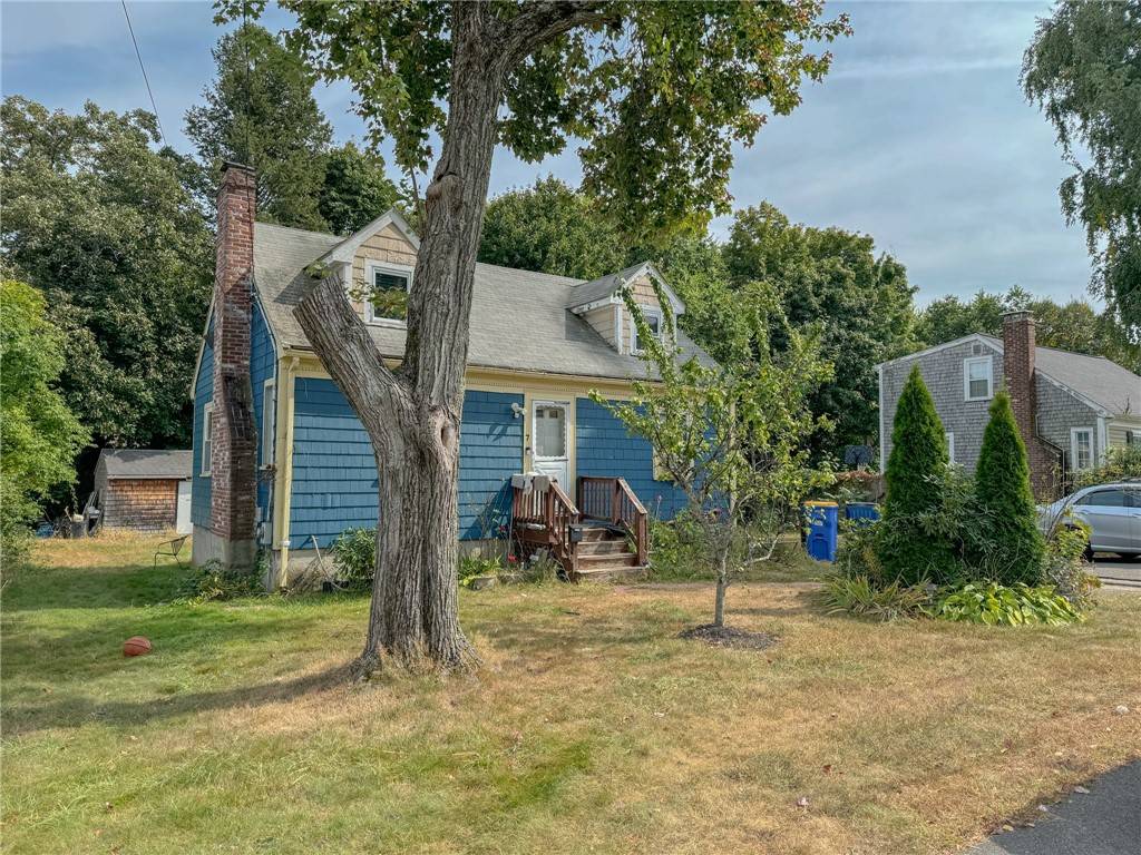 Randolph, MA 02368,7 Webster ST