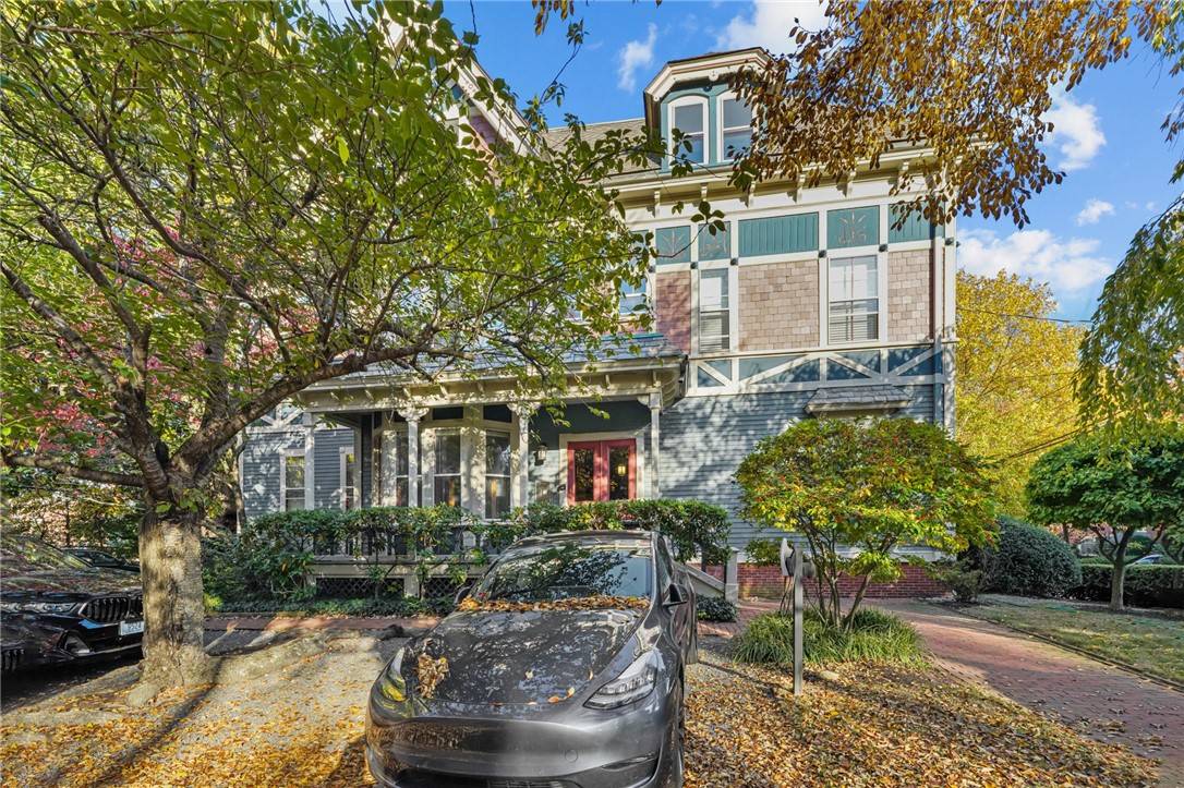 Providence, RI 02906,34 Barnes ST #5