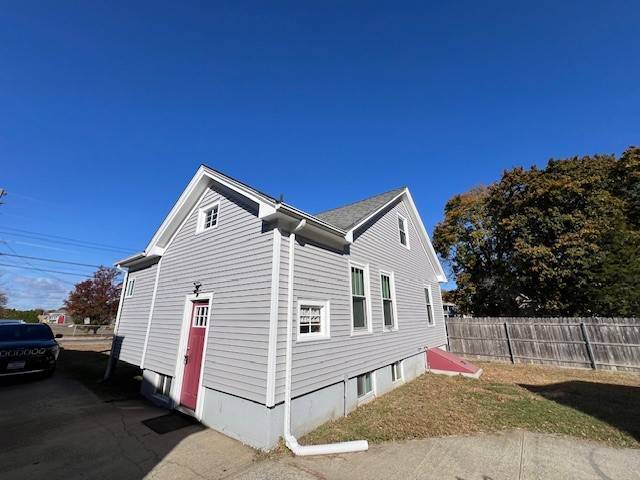 Woonsocket, RI 02895,1856 MENDON RD