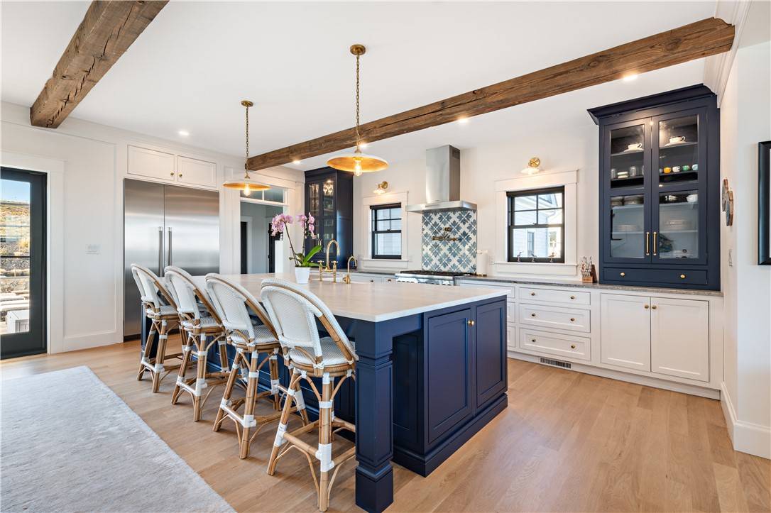 Portsmouth, RI 02871,483 Vanderbilt LN