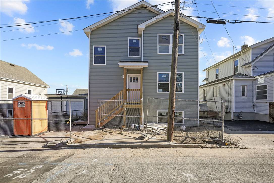 Providence, RI 02904,41 Hampton ST