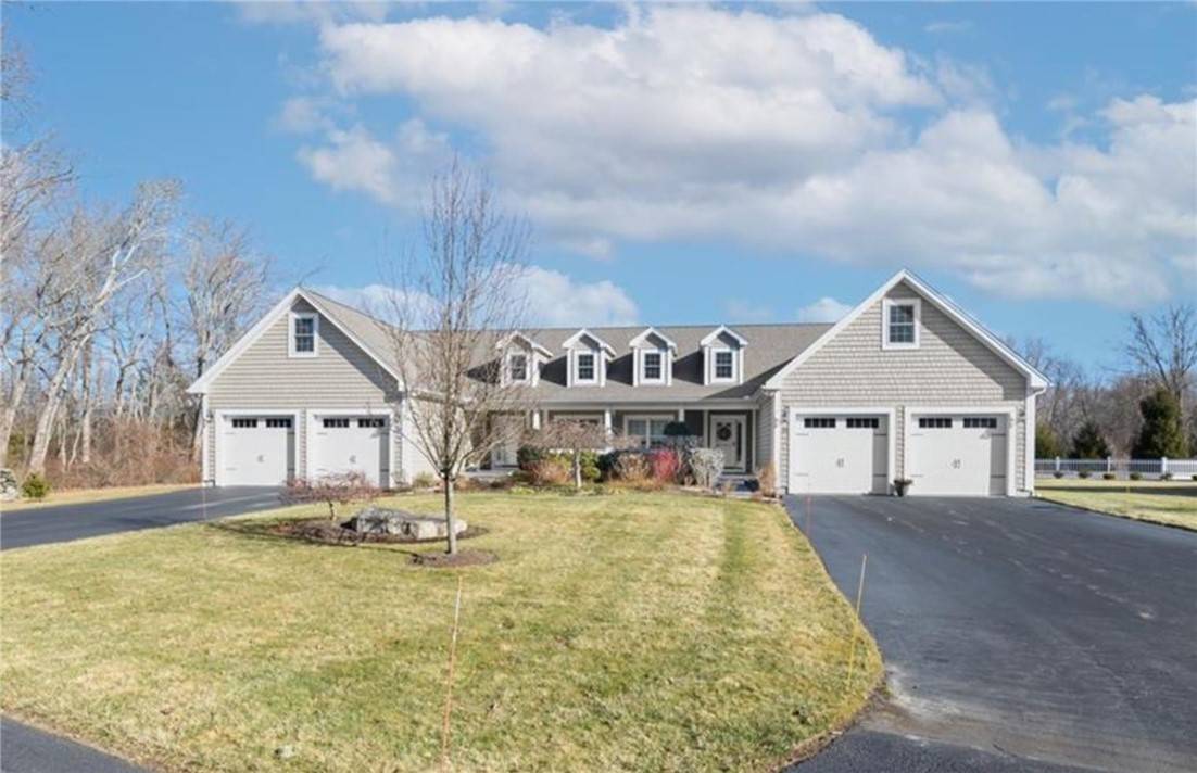 North Kingstown, RI 02852,24 Hamilton Farm RD