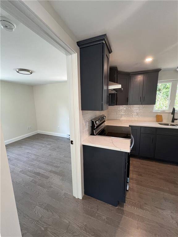 Westerly, RI 02891,291 Shore RD