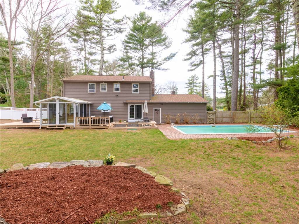 Coventry, RI 02816,49 Wood Cove DR