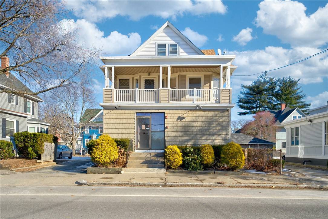 Cranston, RI 02905,1594 Broad ST