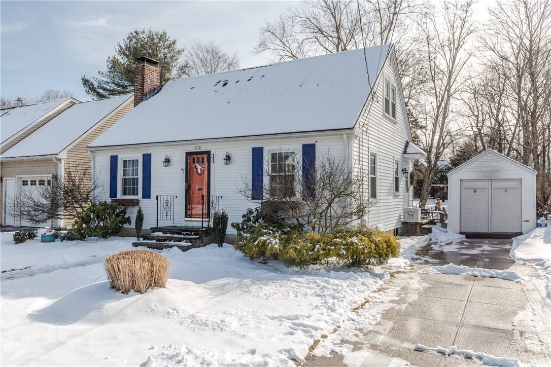 Warwick, RI 02888,110 Mayfair RD