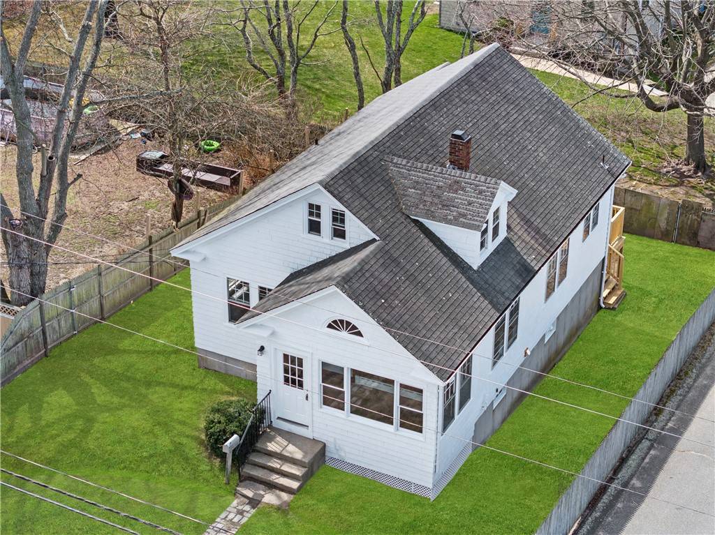 Middletown, RI 02842,46 Sherman LN