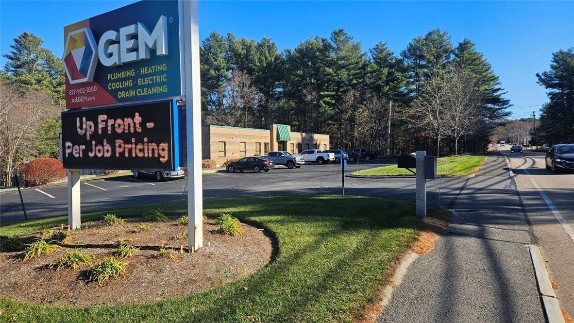 Bellingham, MA 02019,115 Mendon ST