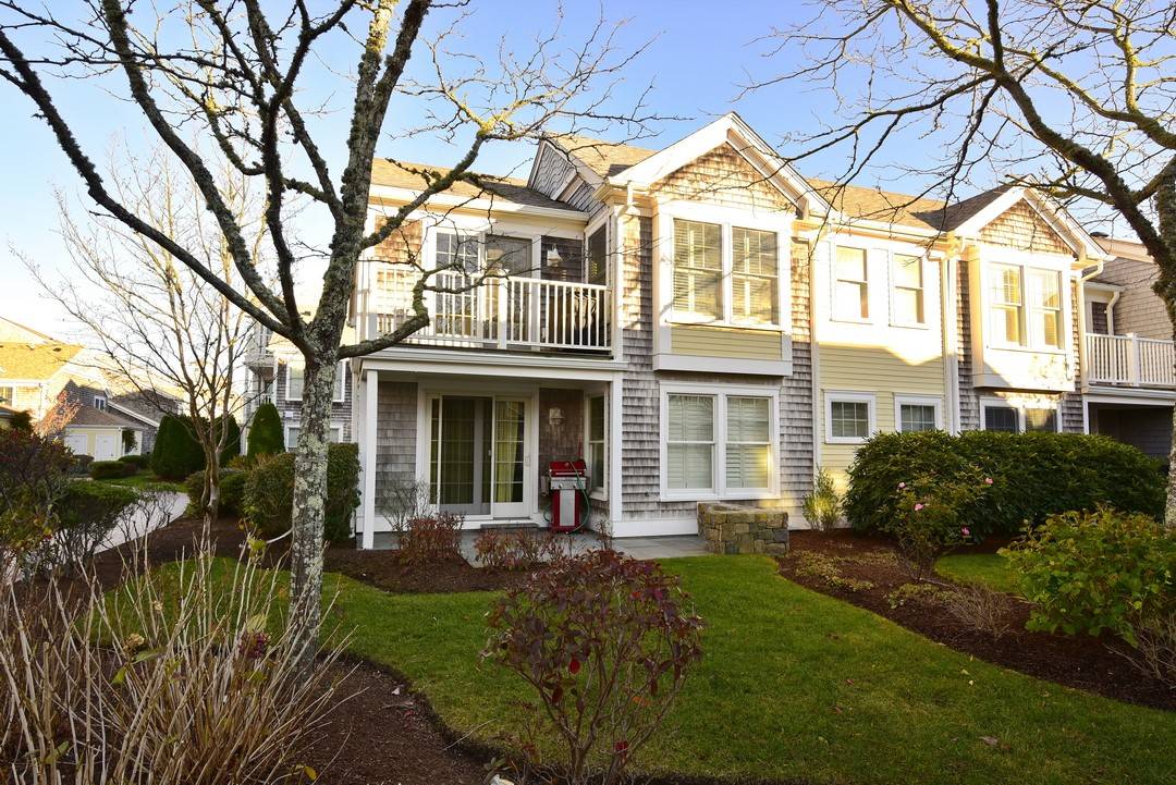 Narragansett, RI 02882,20 Narragansett AVE #404