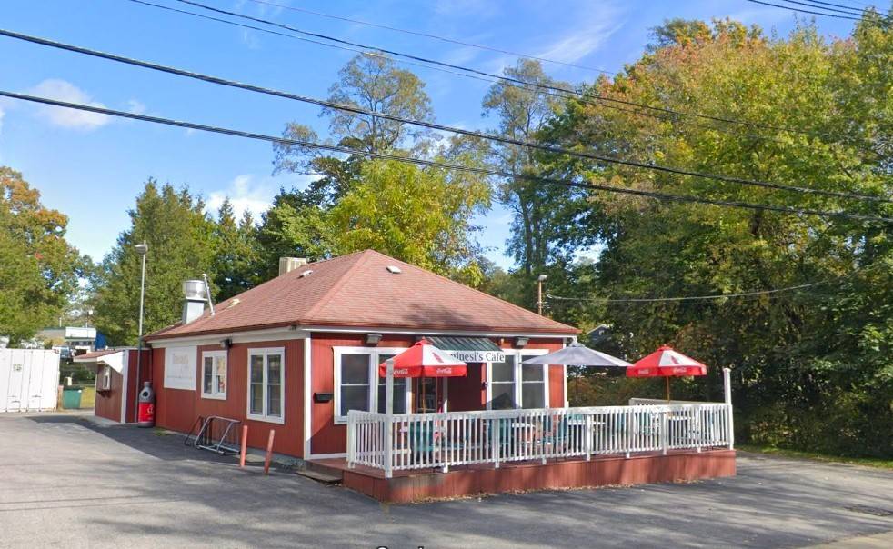 South Kingstown, RI 02879,1283 Kingstown RD