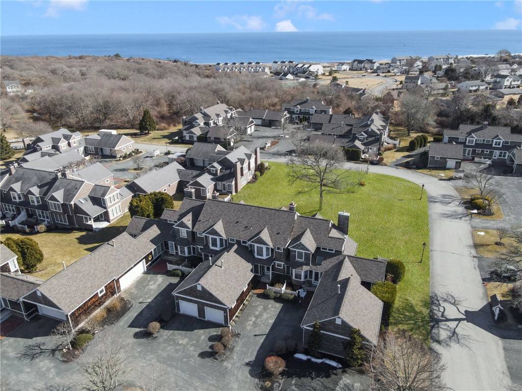 Narragansett, RI 02882,41 FOX DR