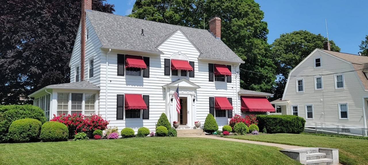 Woonsocket, RI 02895,116 Glen RD