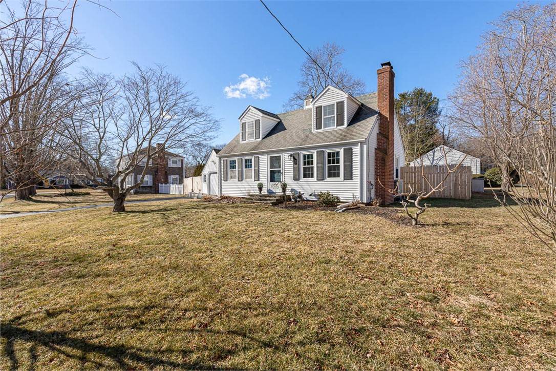 Barrington, RI 02806,20 Highview AVE