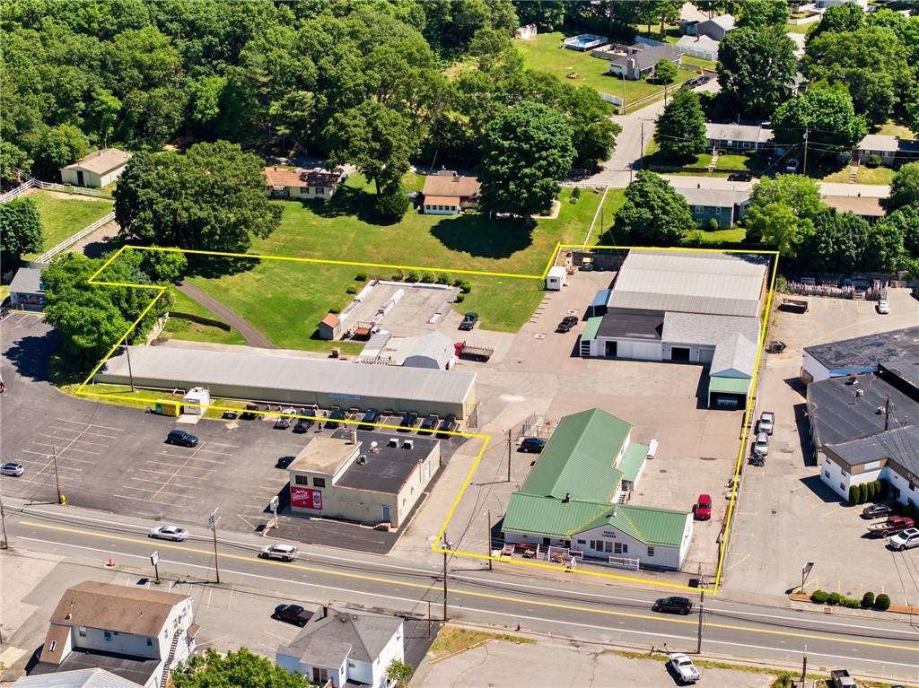 Woonsocket, RI 02895,830 Cumberland Hill RD