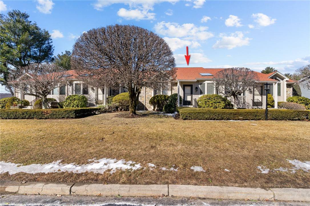 Smithfield, RI 02917,4 Shadowbrook LN #C