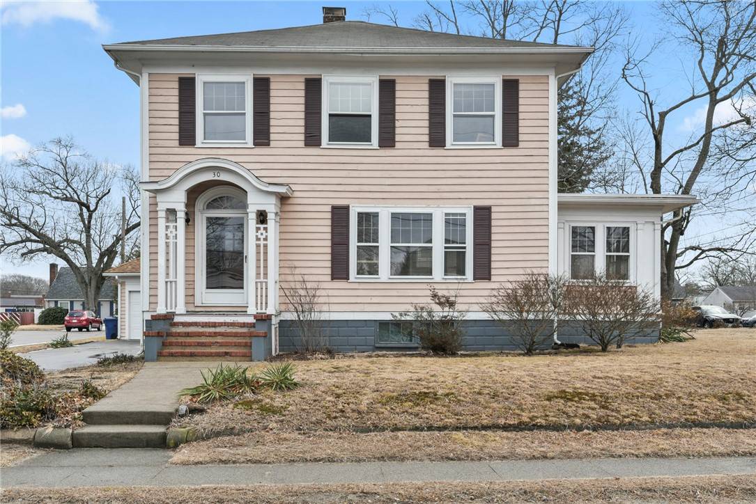 Warwick, RI 02888,30 Budlong AVE