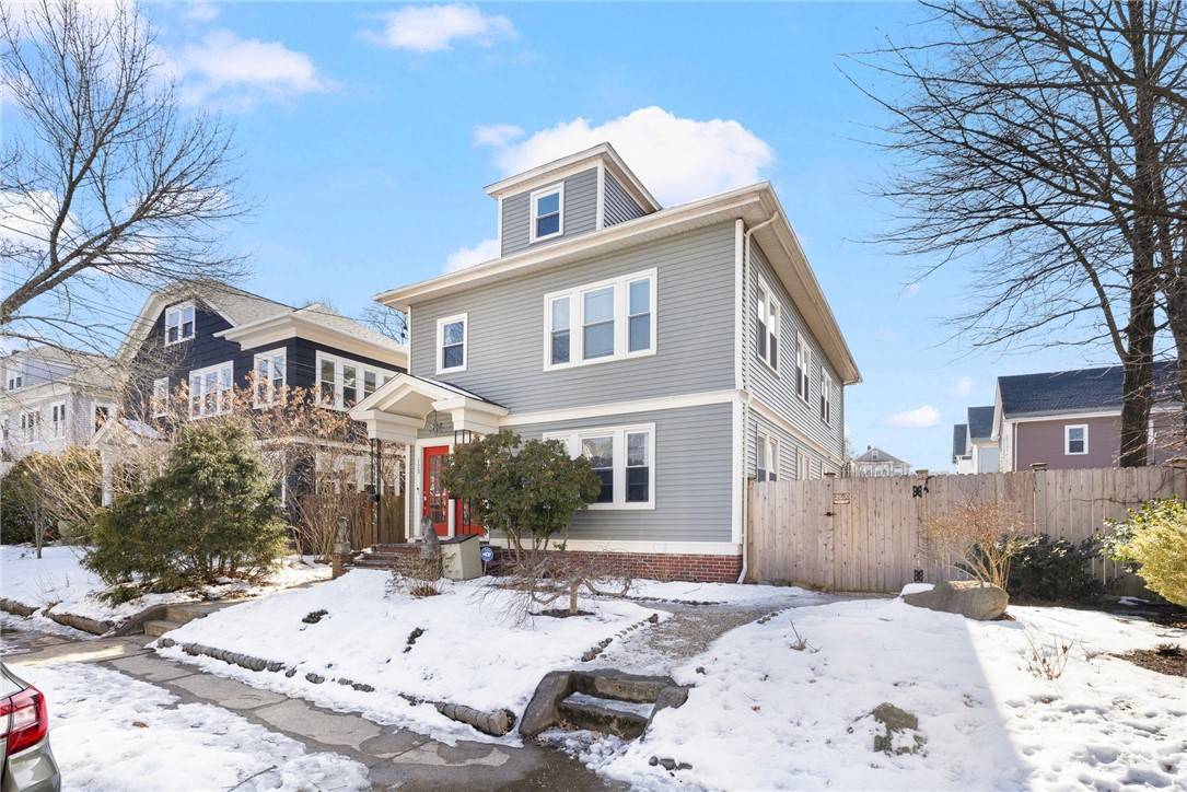 Providence, RI 02906,121 Evergreen ST