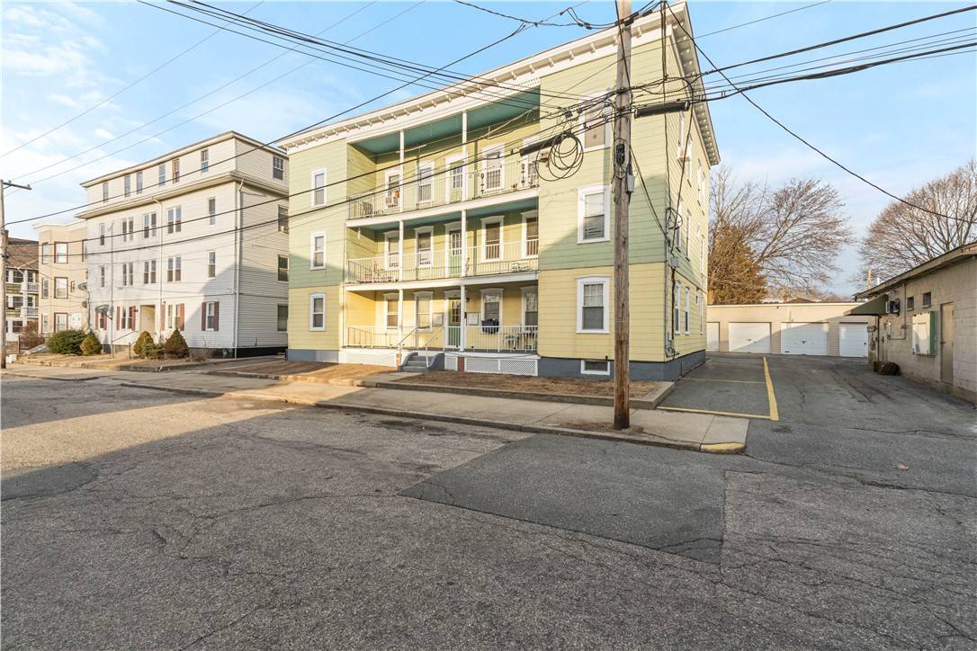 Woonsocket, RI 02895,341 Burnside AVE