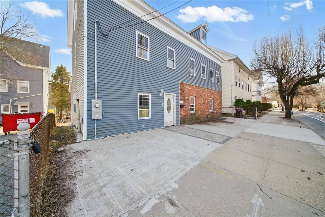 Woonsocket, RI 02895,420 River ST
